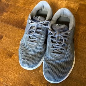 Nike running shoes for men